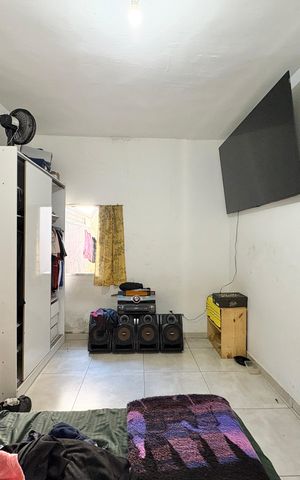 Casa à venda com 86m², 2 quartos e 1 vaga Casa à venda com 86m², 2 quartos e 1 vagaQuarto 1