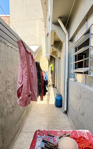 Casa à venda com 86m², 2 quartos e 1 vaga Casa à venda com 86m², 2 quartos e 1 vagaÁrea de Serviço