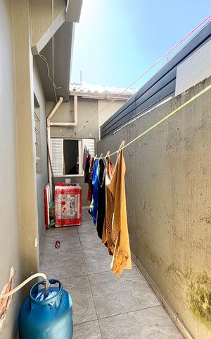 Casa à venda com 86m², 2 quartos e 1 vaga Casa à venda com 86m², 2 quartos e 1 vagaÁrea de Serviço