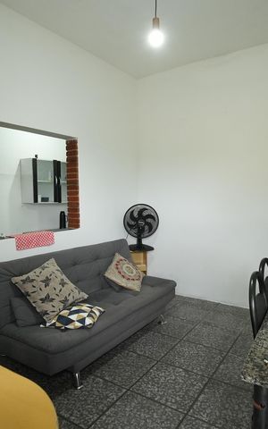 Casa à venda com 130m², 3 quartos e sem vagaSala 2