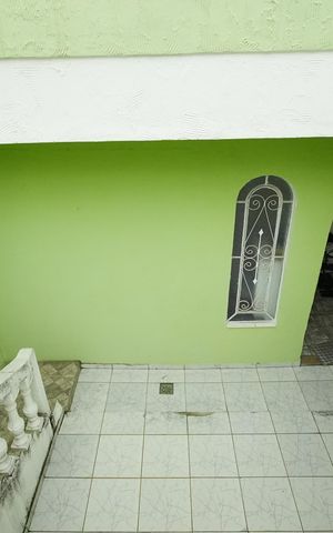 Casa à venda com 130m², 3 quartos e sem vagaQuintal