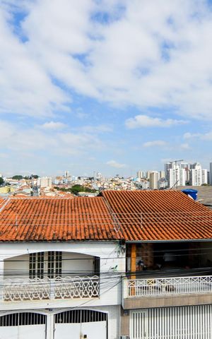 Casa à venda com 200m², 3 quartos e 2 vagasVaranda da Sala - Vista