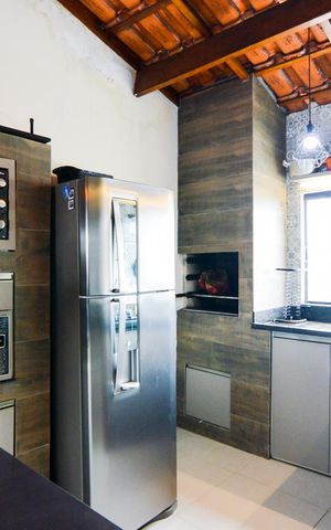 Casa à venda com 200m², 3 quartos e 2 vagasCozinha