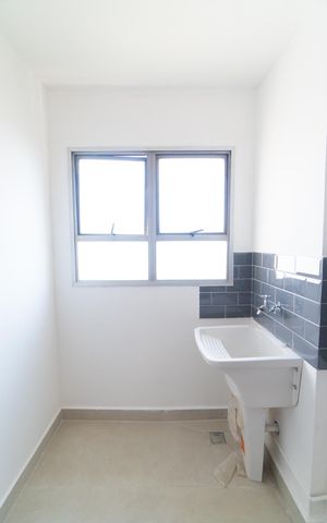 Apartamento à venda com 43m², 1 quarto e 1 vaga Apartamento à venda com 43m², 1 quarto e 1 vagaCozinha e Área de Serviço