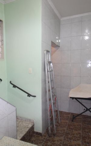 Casa à venda com 170m², 2 quartos e sem vagaÁrea de Serviço