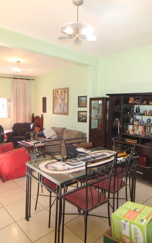 Casa à venda com 170m², 2 quartos e sem vagaSala