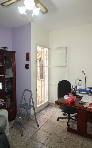 Casa à venda com 170m², 2 quartos e sem vagaQuarto 1