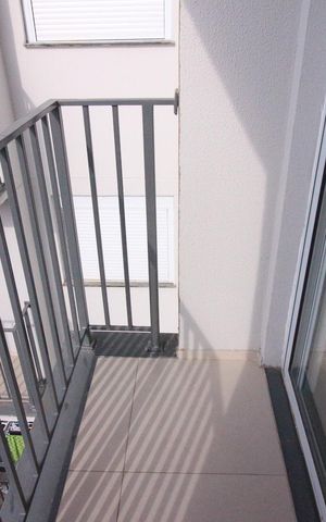 Apartamento à venda com 40m², 2 quartos e 1 vaga Apartamento à venda com 40m², 2 quartos e 1 vagaVaranda