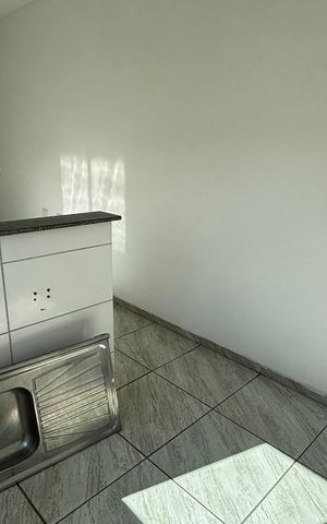 Apartamento para alugar com 50m², 2 quartos e sem vaga Apartamento para alugar com 50m², 2 quartos e sem vagaCozinha