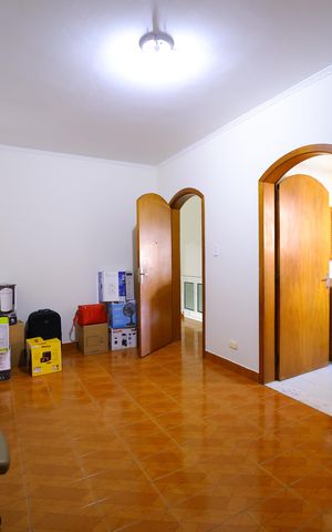 Casa à venda com 331m², 3 quartos e 5 vagasQuarto 2