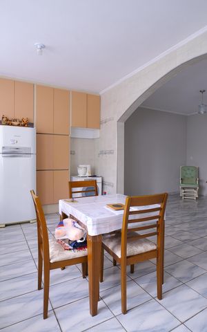 Casa à venda com 331m², 3 quartos e 5 vagasCozinha