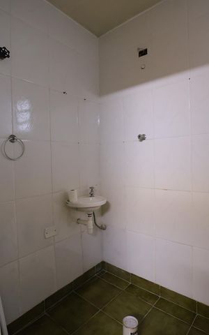 Casa à venda com 331m², 3 quartos e 5 vagasBanheiro