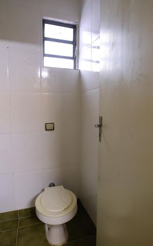 Casa à venda com 331m², 3 quartos e 5 vagasBanheiro