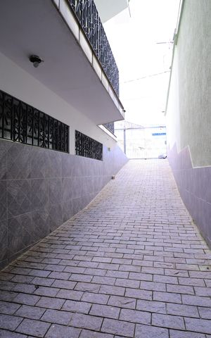 Casa à venda com 331m², 3 quartos e 5 vagasGaragem