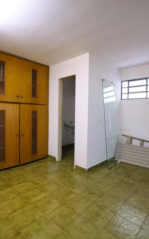 Casa à venda com 331m², 3 quartos e 5 vagasGaragem