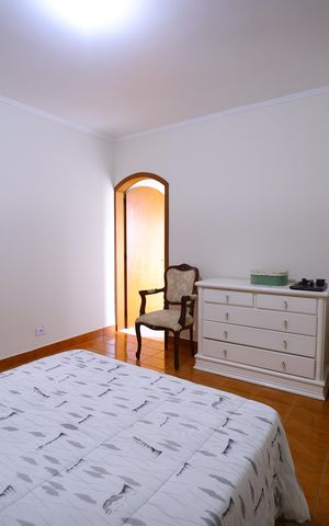 Casa à venda com 331m², 3 quartos e 5 vagasQuarto 3