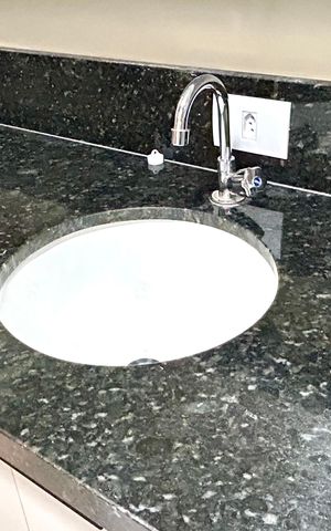 Studio para alugar com 34m², 1 quarto e sem vaga Studio para alugar com 34m², 1 quarto e sem vagaBanheiro