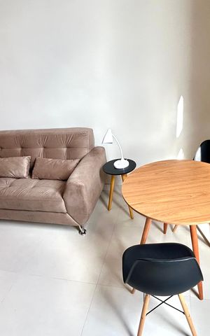 Studio para alugar com 34m², 1 quarto e sem vaga Studio para alugar com 34m², 1 quarto e sem vagaSala