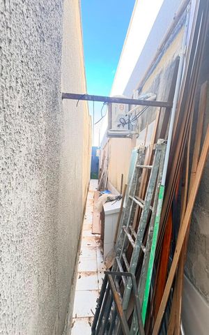 Casa à venda com 360m², 3 quartos e 4 vagas Casa à venda com 360m², 3 quartos e 4 vagasÁrea de serviço
