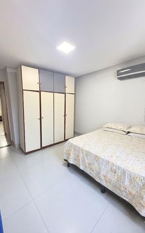 Casa à venda com 360m², 3 quartos e 4 vagas Casa à venda com 360m², 3 quartos e 4 vagasSuíte 3