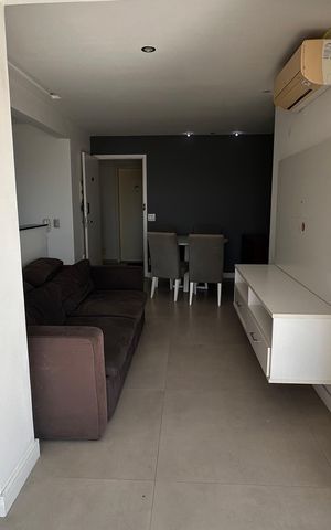 Apartamento à venda com 68m², 2 quartos e 1 vaga