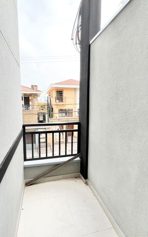 Apartamento à venda com 44m², 2 quartos e 1 vaga Apartamento à venda com 44m², 2 quartos e 1 vagaVaranda
