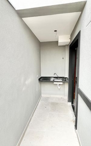 Apartamento à venda com 44m², 2 quartos e 1 vaga Apartamento à venda com 44m², 2 quartos e 1 vagaVaranda