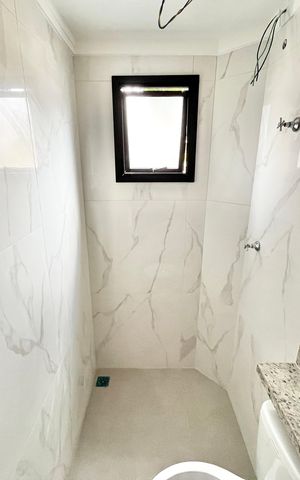 Apartamento à venda com 44m², 2 quartos e 1 vaga Apartamento à venda com 44m², 2 quartos e 1 vagaBanheiro
