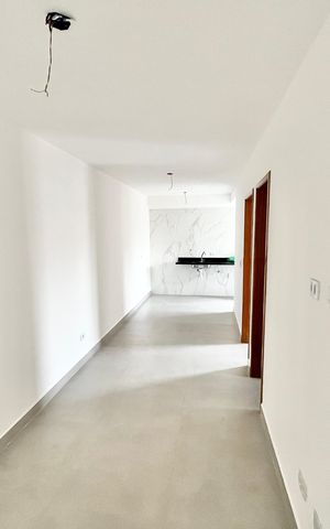 Apartamento à venda com 44m², 2 quartos e 1 vaga Apartamento à venda com 44m², 2 quartos e 1 vagaSala/Cozinha