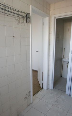 Apartamento à venda com 70m², 2 quartos e 1 vagaÁrea de Serviço