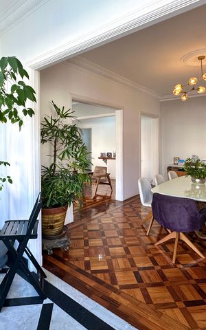 Apartamento à venda com 327m², 4 quartos e 1 vaga