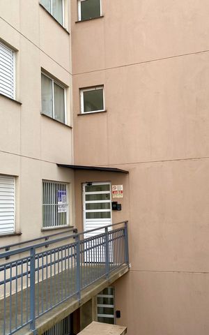 Apartamento para alugar com 100m², 2 quartos e sem vaga Apartamento para alugar com 100m², 2 quartos e sem vagaPlaca instalada na fachada do imóvel