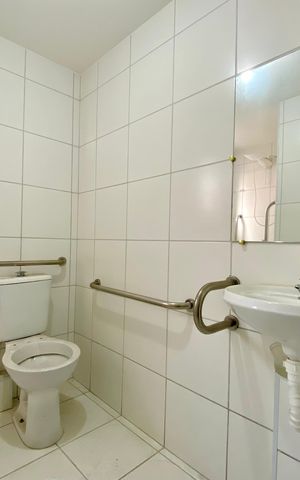 Apartamento para alugar com 100m², 2 quartos e sem vaga Apartamento para alugar com 100m², 2 quartos e sem vagaBanheiro