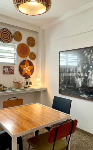 Apartamento à venda com 273m², 3 quartos e 2 vagas Apartamento à venda com 273m², 3 quartos e 2 vagasCopa