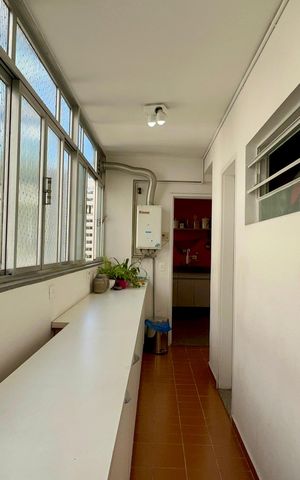 Apartamento à venda com 273m², 3 quartos e 2 vagas Apartamento à venda com 273m², 3 quartos e 2 vagasÁrea de Serviço