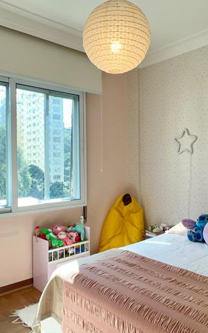 Apartamento à venda com 273m², 3 quartos e 2 vagas Apartamento à venda com 273m², 3 quartos e 2 vagasQuarto