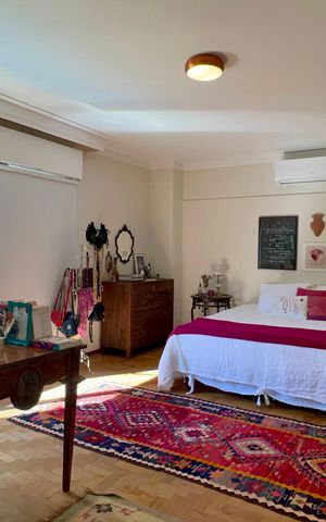 Apartamento à venda com 273m², 3 quartos e 2 vagas Apartamento à venda com 273m², 3 quartos e 2 vagasSuíte 2
