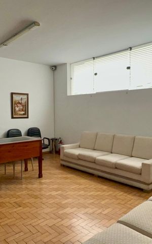 Apartamento à venda com 273m², 3 quartos e 2 vagas Apartamento à venda com 273m², 3 quartos e 2 vagasSalão de Festas