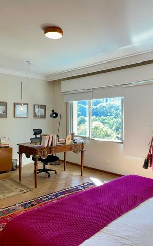 Apartamento à venda com 273m², 3 quartos e 2 vagas Apartamento à venda com 273m², 3 quartos e 2 vagasSuíte 2