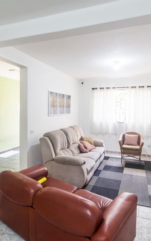 Casa à venda com 176m², 3 quartos e 2 vagasSala 