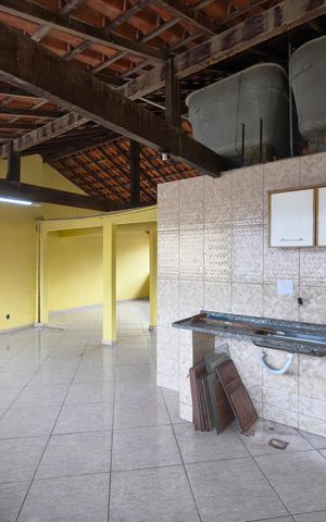 Casa de condomínio à venda com 350m², 3 quartos e 2 vagas Casa de condomínio à venda com 350m², 3 quartos e 2 vagasÁrea de serviço