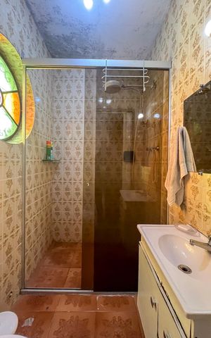 Casa à venda com 229m², 4 quartos e 2 vagasBanheiro da Suíte 4