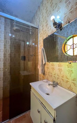 Casa à venda com 229m², 4 quartos e 2 vagasBanheiro da Suíte 4