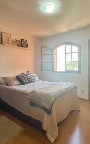 Casa à venda com 229m², 4 quartos e 2 vagasSuite 3