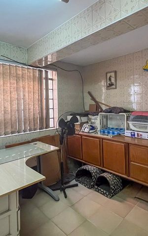 Casa à venda com 229m², 4 quartos e 2 vagasCozinha de Serviço