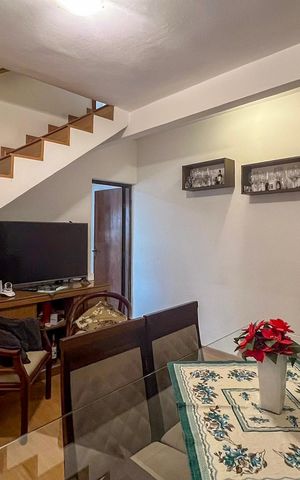 Casa à venda com 229m², 4 quartos e 2 vagasSala de Jantar