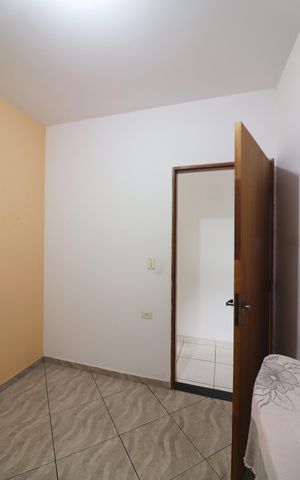Casa à venda com 62m², 3 quartos e 2 vagasQuarto 2 