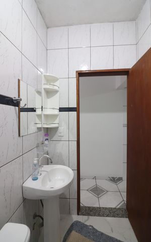 Casa à venda com 62m², 3 quartos e 2 vagasBanheiro Social 2