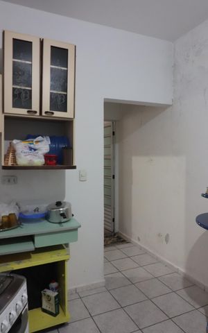 Casa à venda com 62m², 3 quartos e 2 vagasSala 
