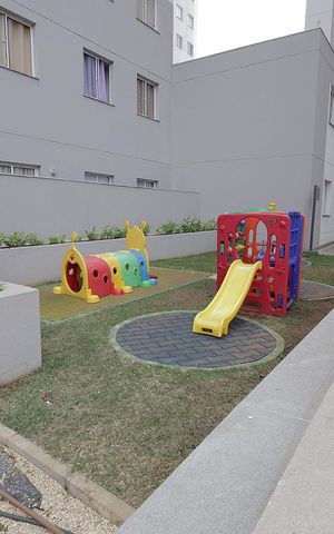 Apartamento à venda com 37m², 2 quartos e sem vaga Apartamento à venda com 37m², 2 quartos e sem vagaÁrea comum - Playground